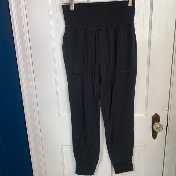 Athleta Salutation High-rise Black Jogger W-782 Sz S - Picture 5 of 13